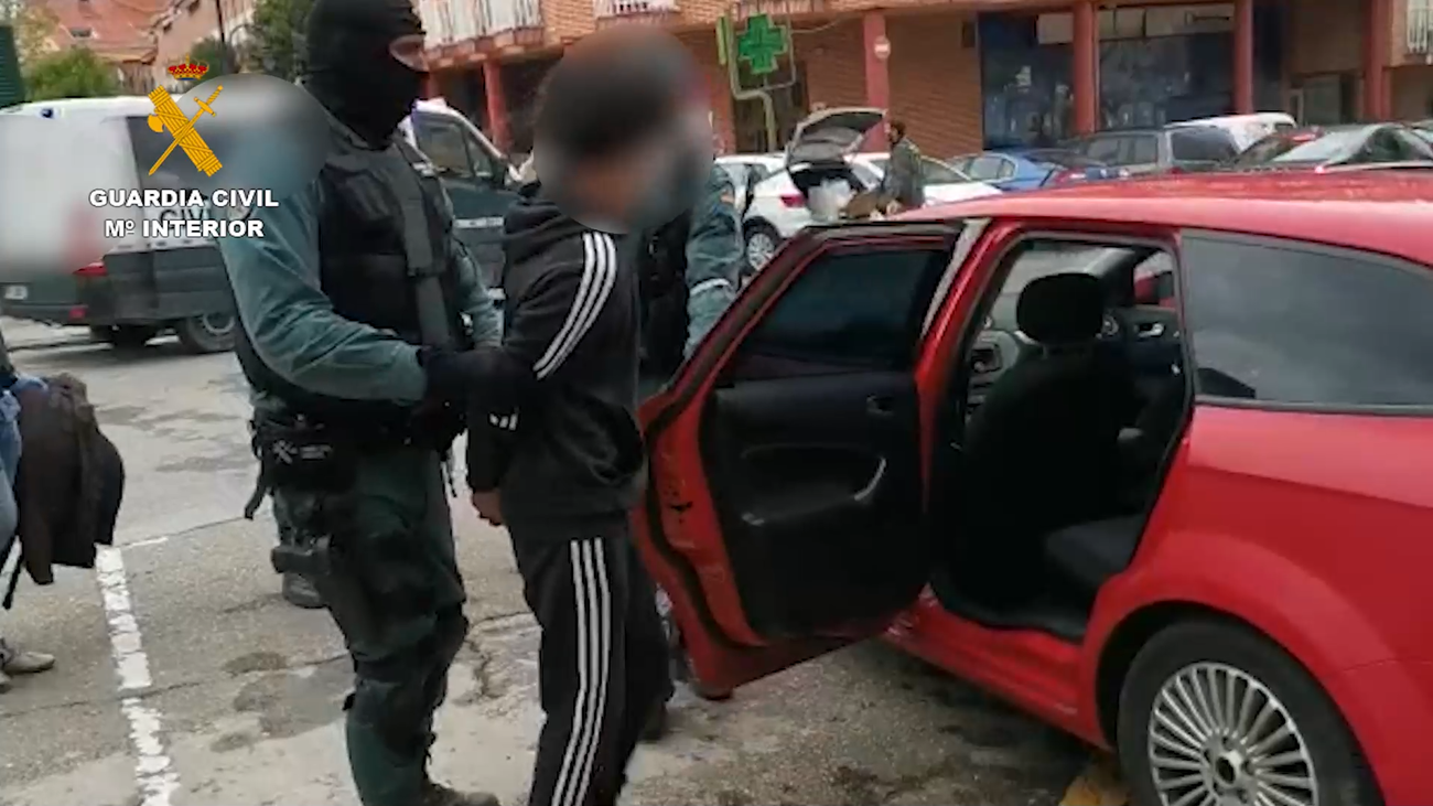 Bandas latinas en Madrid: golpe a los Trinitarios en Valdemoro