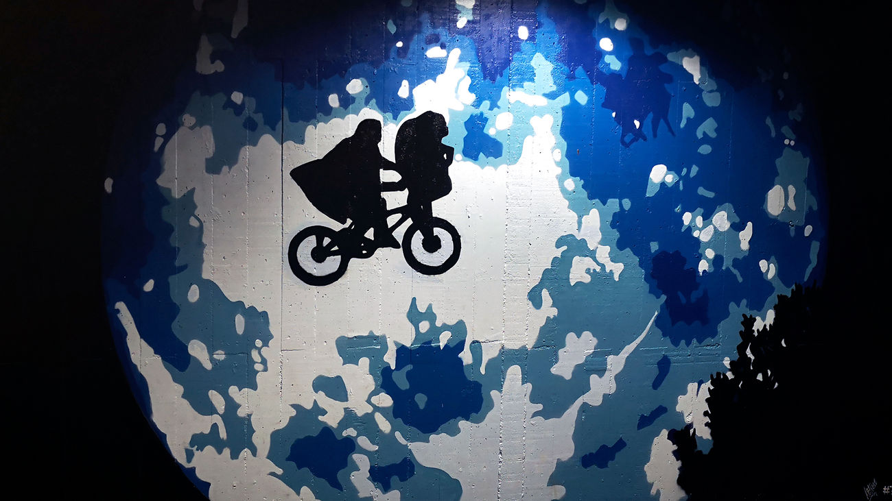 Mural de E.T en la Facultad de Ciencias de la Indformación