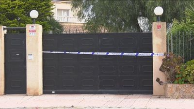Hallan muerta a una mujer de 80 años con heridas por arma de fuego en chalé