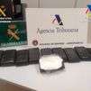 Detienen en Barajas a una tripulante  de vuelo con 12 kilos de cocaína en su maleta