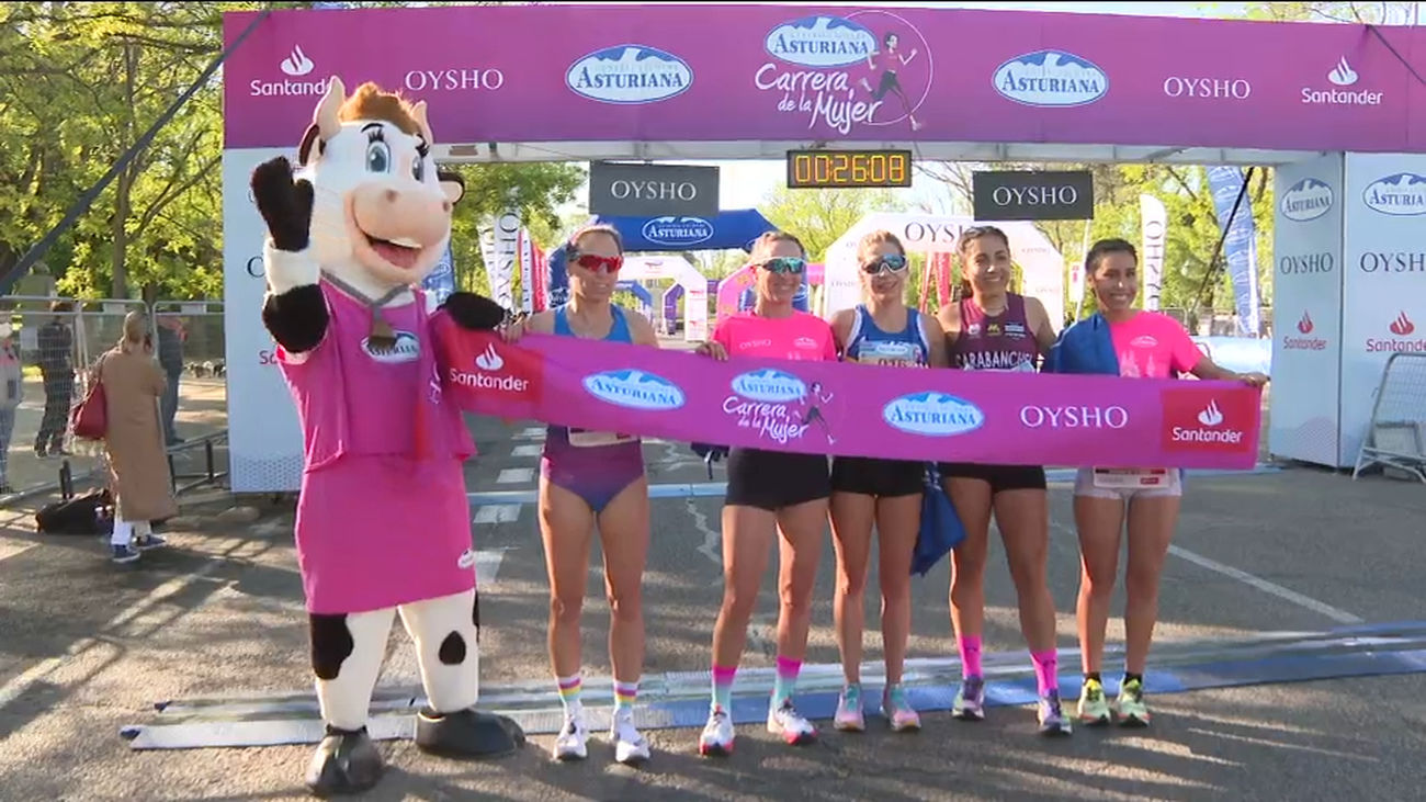 30.000 mujeres tiñen de rosa Madrid en la carrera de la Mujer contra el cáncer de mama