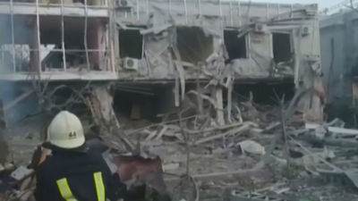 Un muerto y 5 heridos en un nuevo lanzamiento de misiles rusos contra Odesa