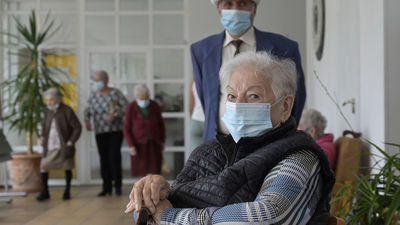 La incidencia Covid en España sube a 856 en mayores de 59 años