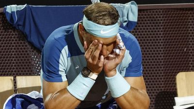 Un Nadal cojo cae con Shapovalov en Roma