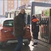 Las estaciones de servicio denuncian estar "al borde del cierre" por no haber cobrado el adelanto por los 20 céntimos