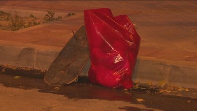 Muere el joven que viajaba en monopatín y chocó contra un bus de la EMT en Canillas