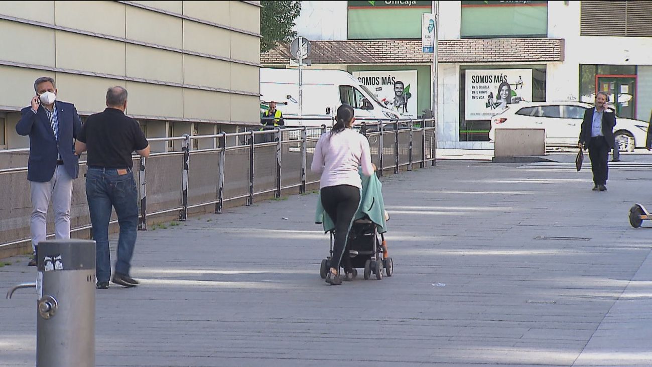Abierto el plazo para solicitar las ayudas de la Comunidad de Madrid de apoyo a embarazadas y madres sin recursos