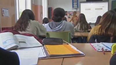 El gobierno catalán considera que los niños hablan "demasiado español"