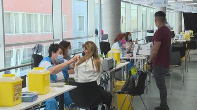 Terceras dosis para los que tuvieron que aplazar la vacuna por contagiarse  a principios de año