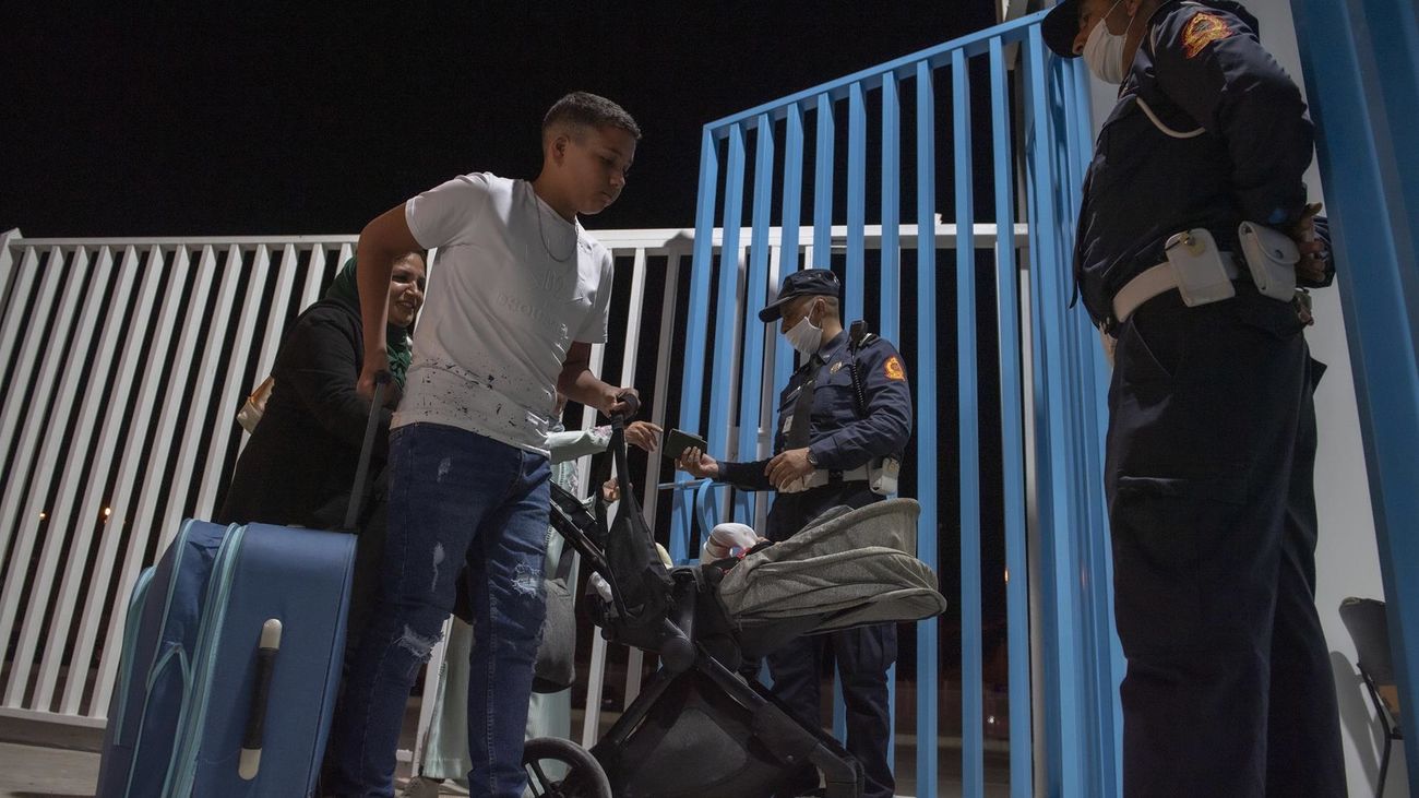 España y Marruecos reabren sus fronteras terrestres a través de Ceuta y Melilla
