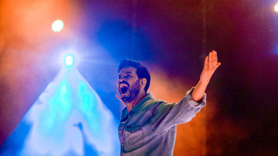 Guillermo Bárcenas (Taburete): "En el disco hay un colaborador de música urbana muy conocido"