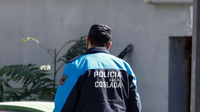 Heridos tres policías durante la detención de un conductor causante de un accidente en Coslada