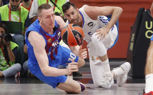 Rudy Fernández ante el Barcelona / EFE