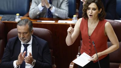 Ayuso:  “Si hemos sido el sexo fuerte ha sido porque a pesar de las dificultades hemos salido adelante con trabajo, no con mensajes de vagos”