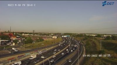 Un accidente en la M-40 a la altura de Carabanchel complica la hora punta del jueves en Madrid