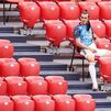 Bale, adiós al Bernabéu desde la grada