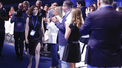 Discurso muy duro de Ayuso contra el Gobierno de Pedro Sánchez para abrir el congreso del PP en Madrid