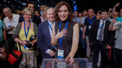 Díaz Ayuso, elegida presidenta del PP de Madrid con el 99,12% de los votos