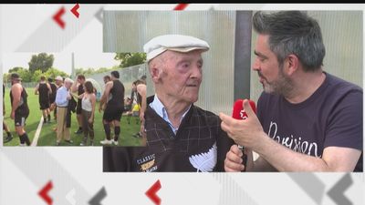 José Luis cumple su sueño pasados los 90 años de conocer a los All Blacks