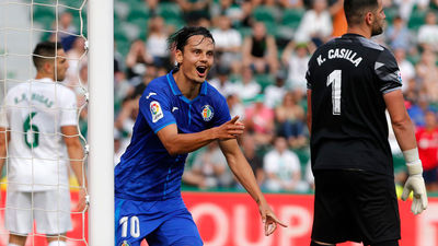 3-1. El Getafe despide la temporada con una derrota intranscendente ante el Elche