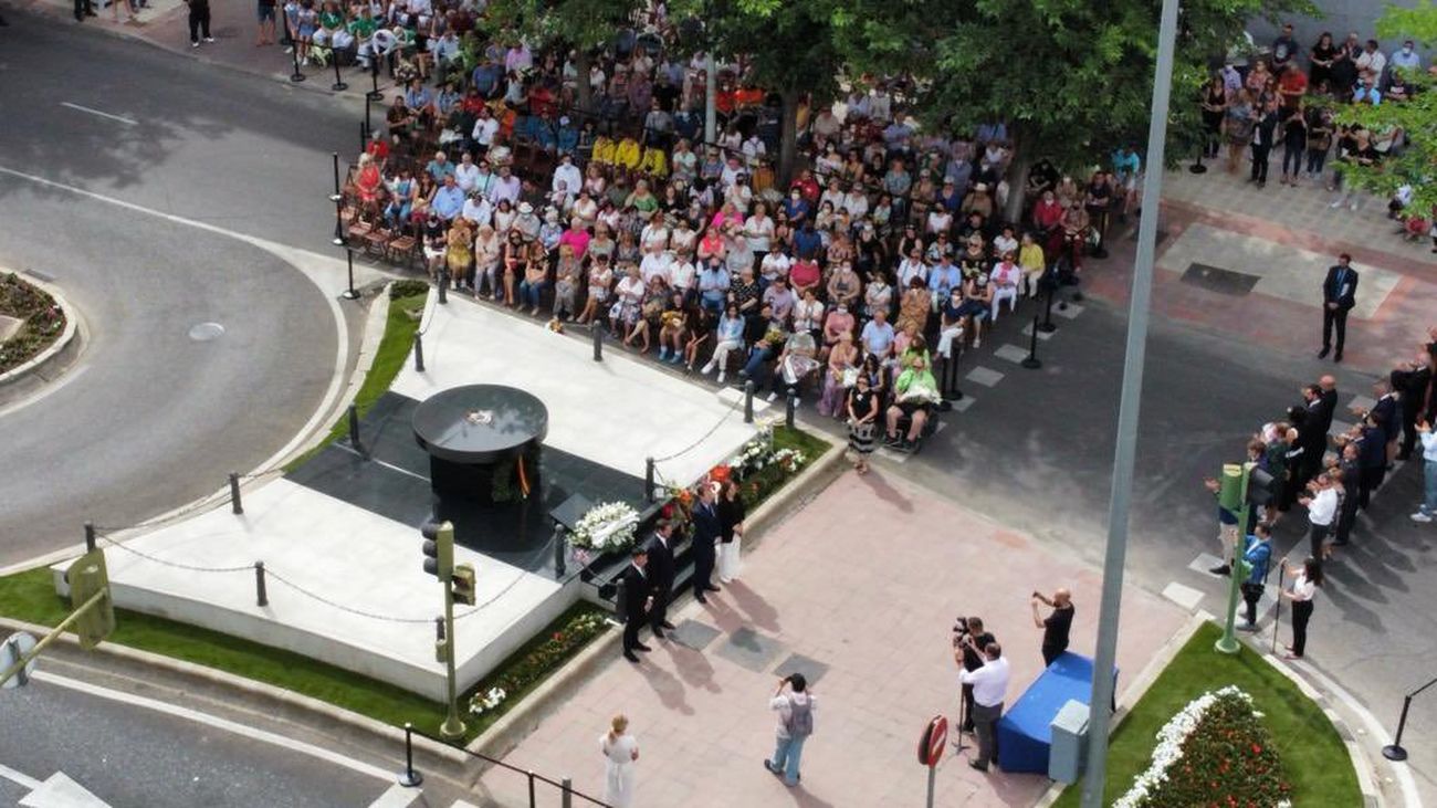 Torrejón de Ardoz homenajea a las víctimas del covid
