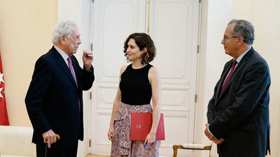 La Comunidad de Madrid lanza la Cátedra del Español que presidirá Mario Vargas Llosa