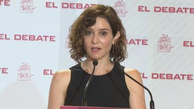 Ayuso anuncia que Madrid va a deflactar todos los tramos del IRPF para el año que viene