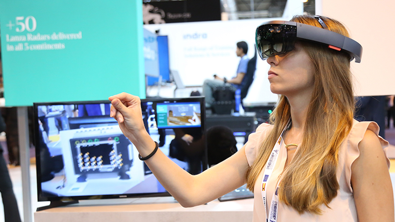 Mil puestos de trabajo en Indra para ingenieros en proyectos muy innovadores