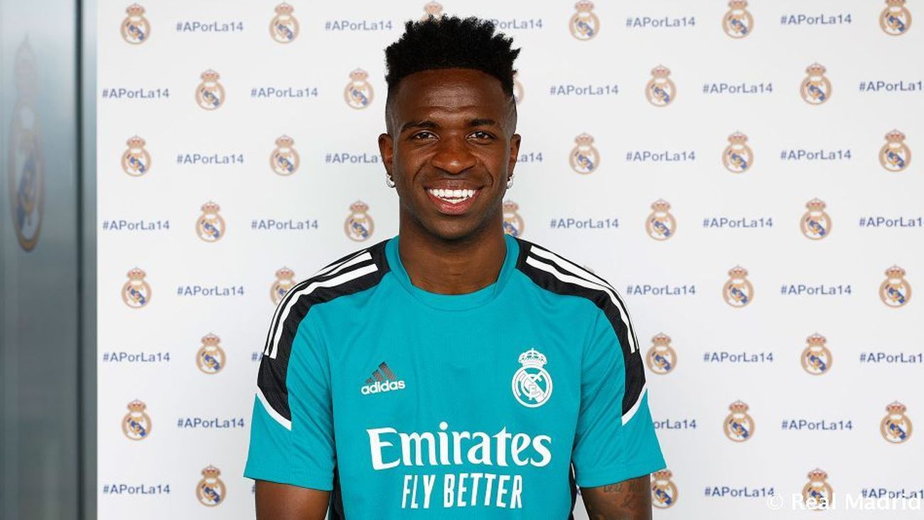 Vinicius: “Es mi primera final y vamos a por todo a París”
