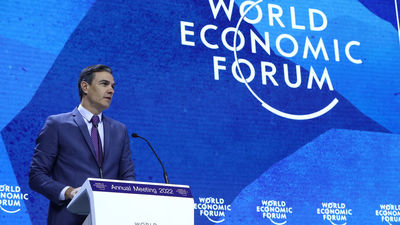 Sánchez acude a Davos para atraer inversiones en microchips aprovechando los fondos europeos