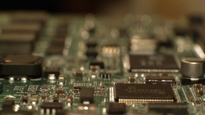 El Gobierno aprueba el perte de microchips dotado con 11.000 millones