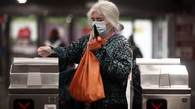 Abono transporte gratis para los mayores de Móstoles con menos recursos