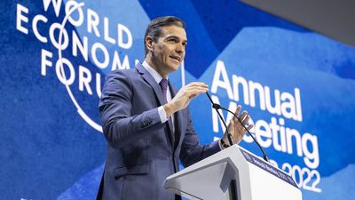 Sánchez: "España está conteniendo los daños mucho mejor que otras economías"