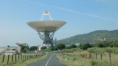 Todas las antenas de la NASA en Madrid, para comunicarse con la nave Voyager 1