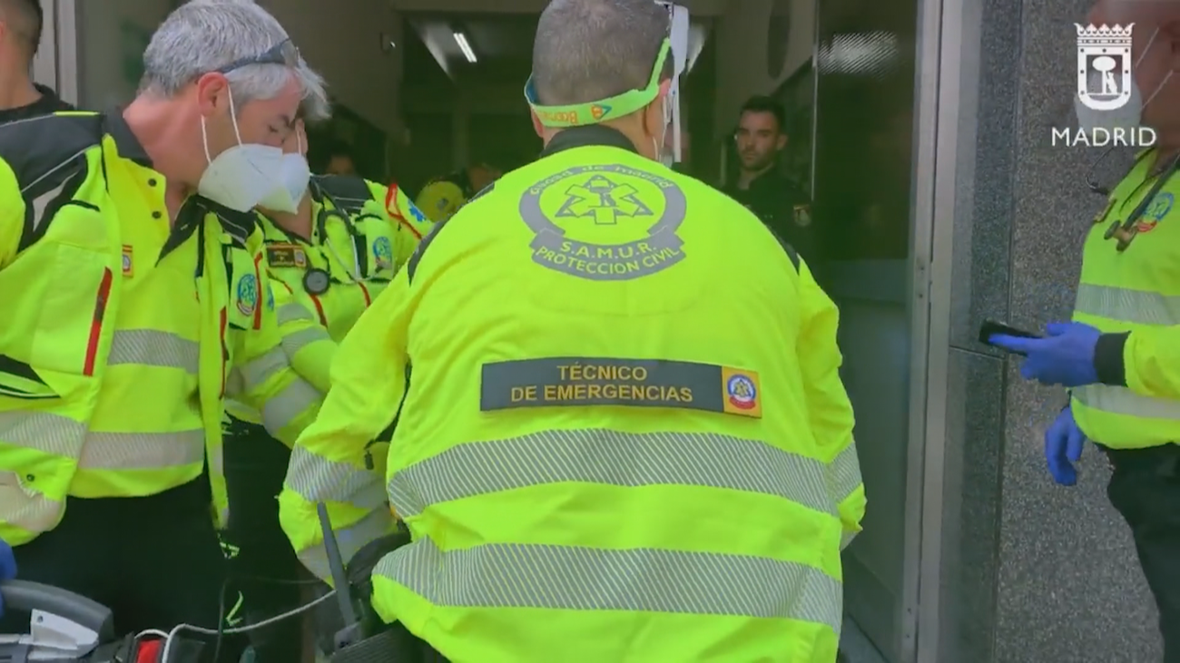 Los agresores del apuñalado en Puente de Vallecas se equivocaron de víctima