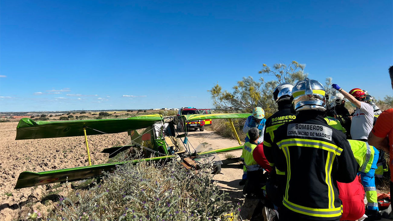 Salva la vida el piloto de una avioneta al estrellarse en el aeródromo de Villanueva del Pardillo