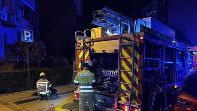 Tres personas resultan heridas en el incendio de una vivienda en Alcorcón