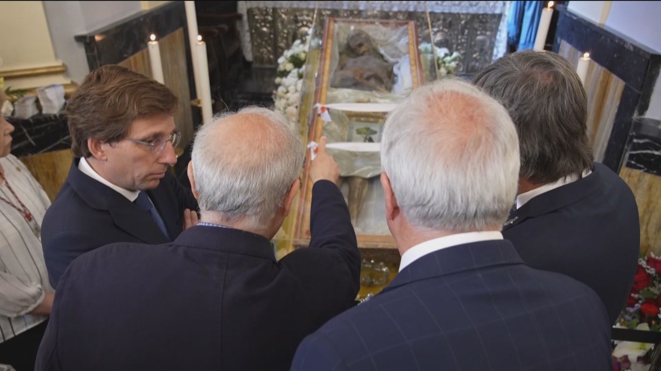 Almeida anima a los madrileños a venerar el cuerpo incorrupto de San Isidro