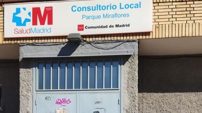 Vecinos de Fuenlabrada inician movilizaciones ante el cierre del consultorio médico en verano