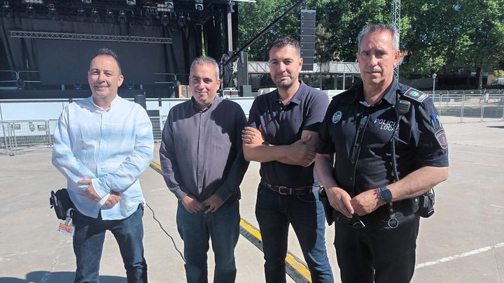 El alcalde de San Fernando de Henares, Javier Corpa, visita la zona de conciertos / Europa Press