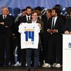 El 'toque' de Almeida a Courtois en la celebración de la 14ª Champions del Real Madrid