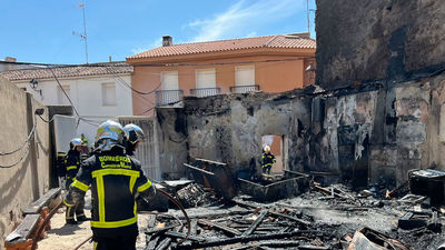 Controlado un incendio sin heridos ni intoxicados en un local de Villarejo de Salvanés