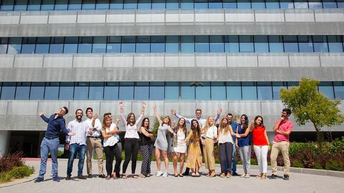 Ya te puedes inscribir en el programa Becas Verisure que ofrece un primer empleo para graduados universitarios