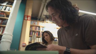 El escritor J.D Barker firma su último thriller en Madrid