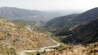 Muere un senderista madrileño en Gredos tras precipitarse por un canal en Los Galayos