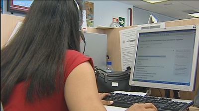 Consumo limita a 3 minutos la espera telefónica máxima para atender al cliente