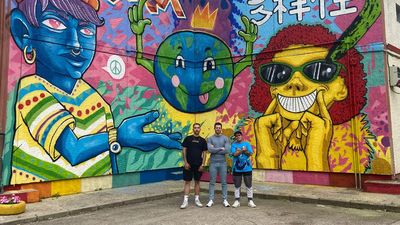 Un mural gigante para resaltar la interculturalidad juvenil entre Colombia y Alcalá de Henares