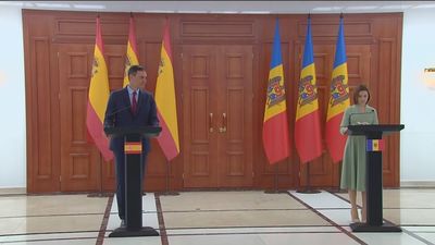 Sánchez anuncia en Moldavia que destinará 8 millones de euros a los países de acogida limítrofes con Ucrania