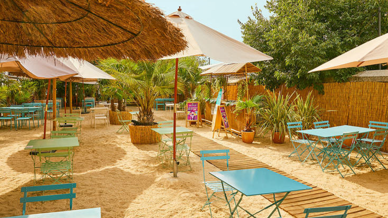 Arena, cócteles y gastronomía mediterránea sin salir de Madrid