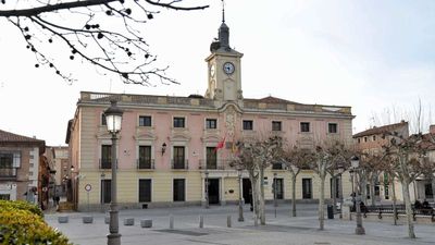 La pasarela peatonal de la calle del Escudo de Alcalá será reparada este verano